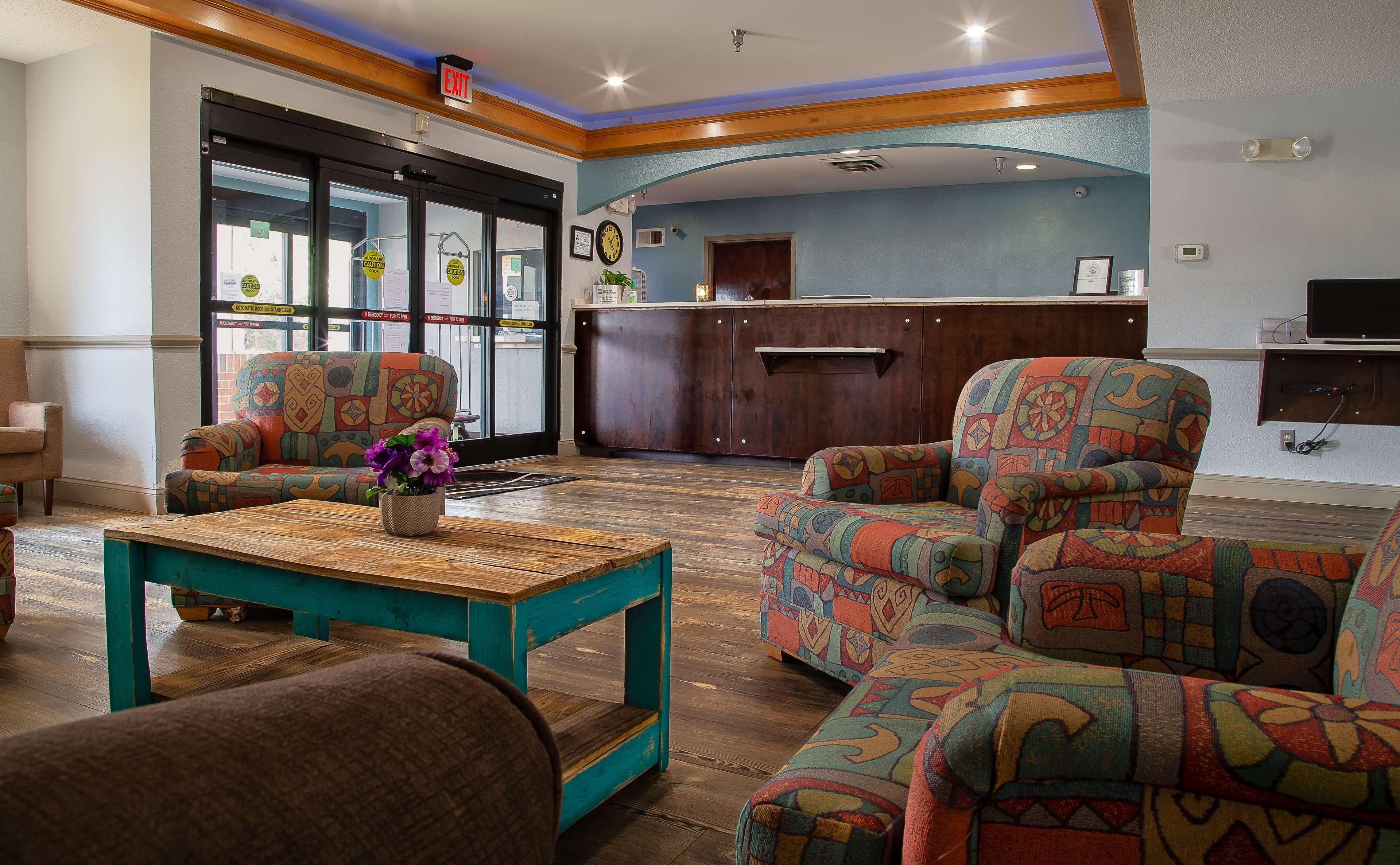 Surestay Plus Hotel Tarboro Exterior photo