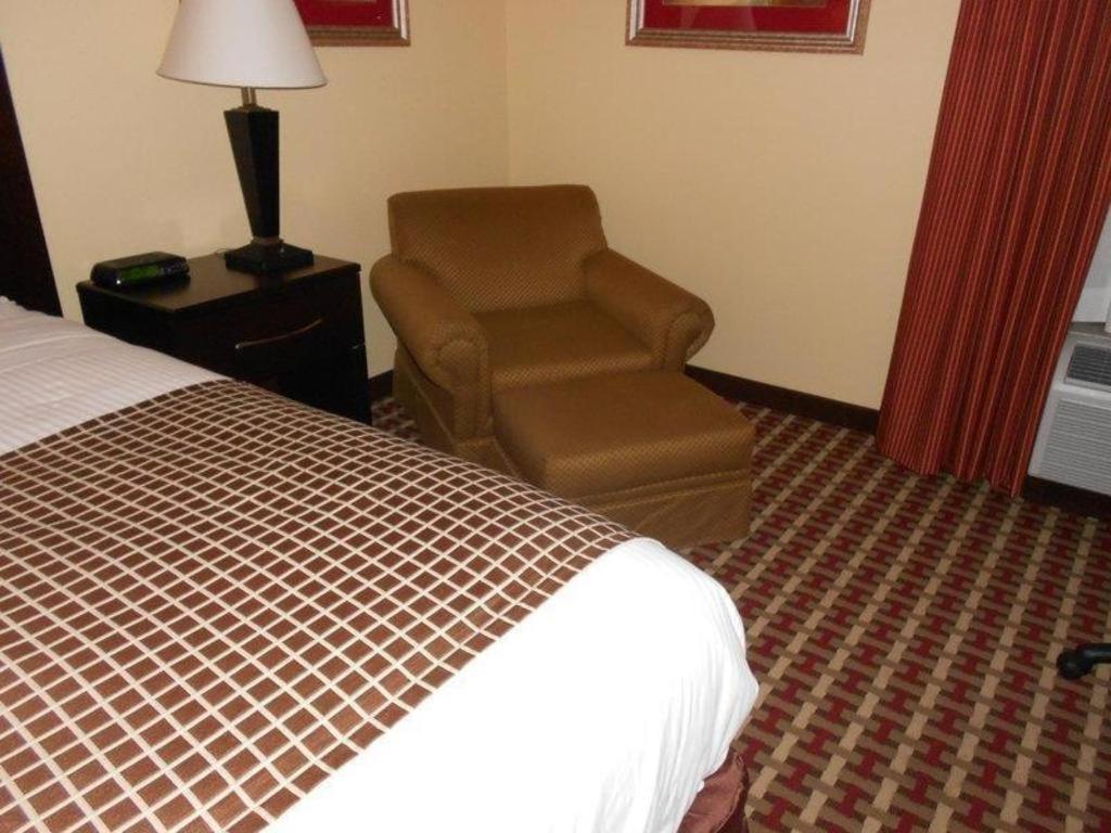 Surestay Plus Hotel Tarboro Exterior photo